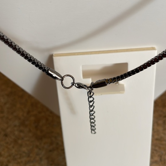 Fashion Jewelry Beautiful Blue Eyed Beauty 14” Chain 2” Pendant - Picture 3 of 5